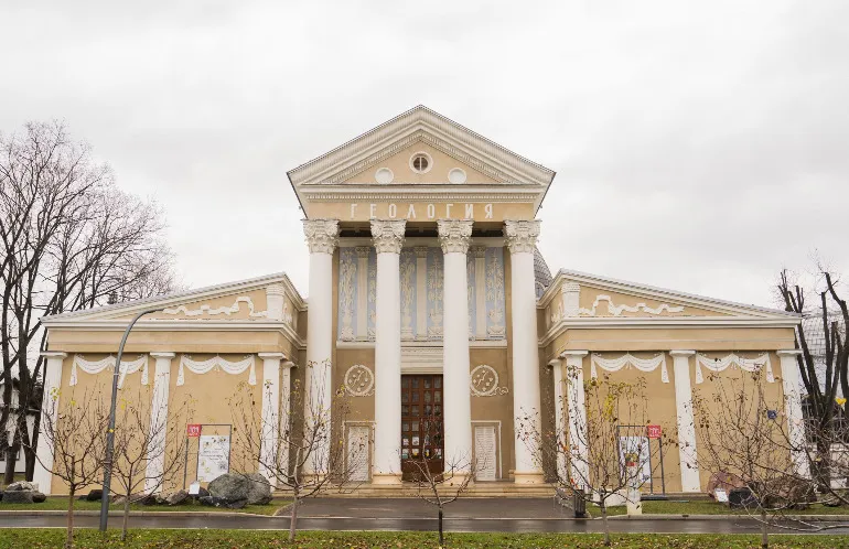 Биологический музей им. К.А. Тимирязева + экскурсия в музее «АТОМ»